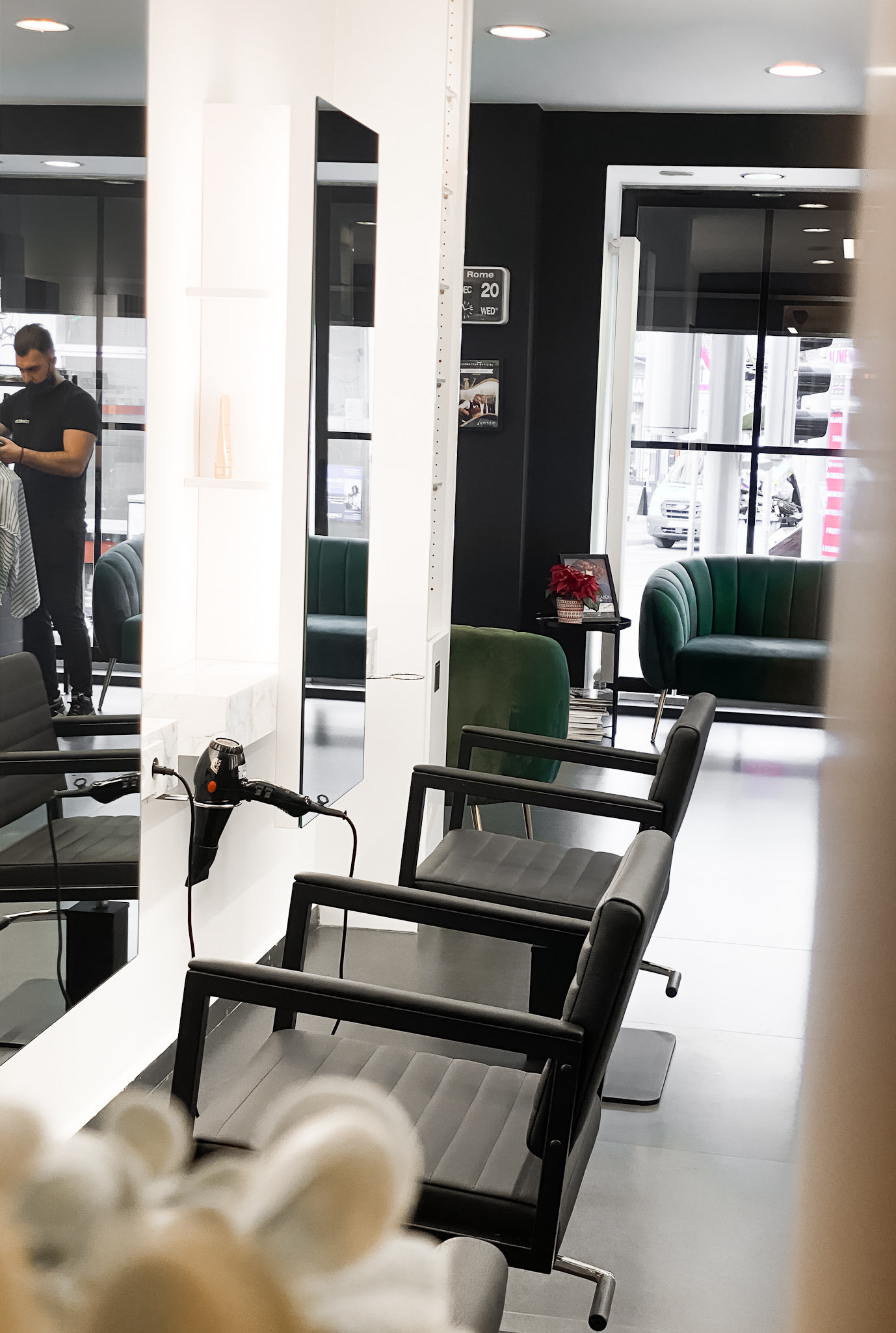 Coiffure en cours au salon Tony&Son à Saint-Josse-ten-Noode